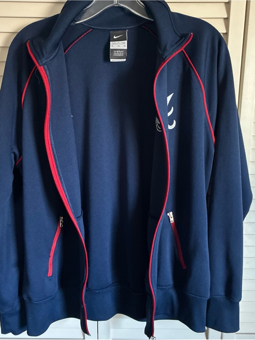 Atlanta Braves Nike Red/Navy Genuine Merch XL Performance Full-Zip Jacket Pocket - Picture 6 of 6